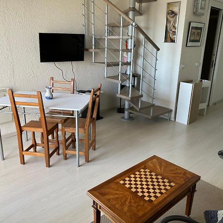 Appartement Vue Mer Domaine Arbore Saint-Raphael (Var) Exterior foto