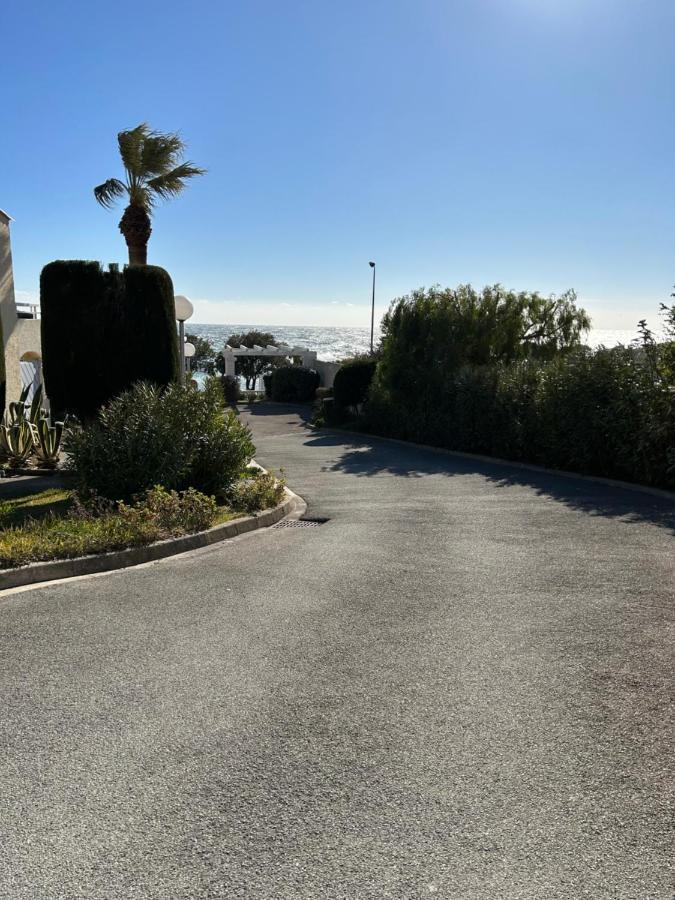 Appartement Vue Mer Domaine Arbore Saint-Raphael (Var) Exterior foto
